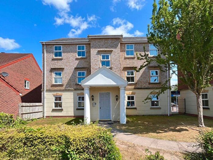 2 Bedroom Flat To Rent In Clarks Lane, Shirley, Solihull, B90