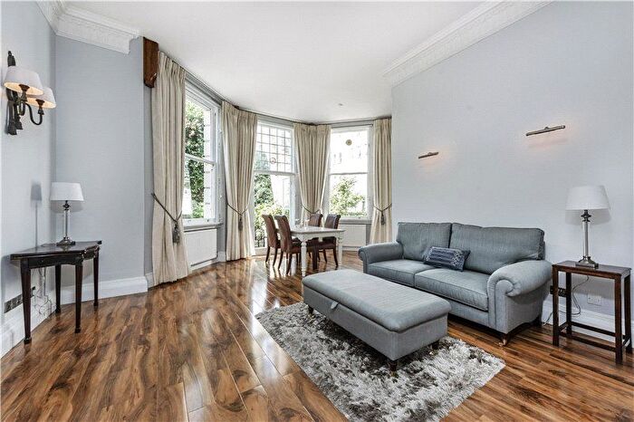 1 Bedroom Flat To Rent In Cornwall Gardens, South Kensington, London, SW7