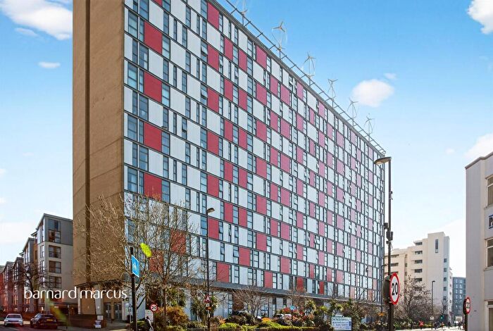 Studio For Sale In London Road, Croydon, CR0