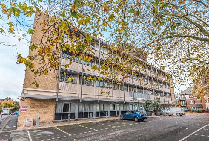 1 Bedroom Flat For Sale In East Oxford, Oxford, OX4