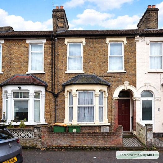 3 Bedroom Terraced House For Sale In Frinton Road, East Ham, E6