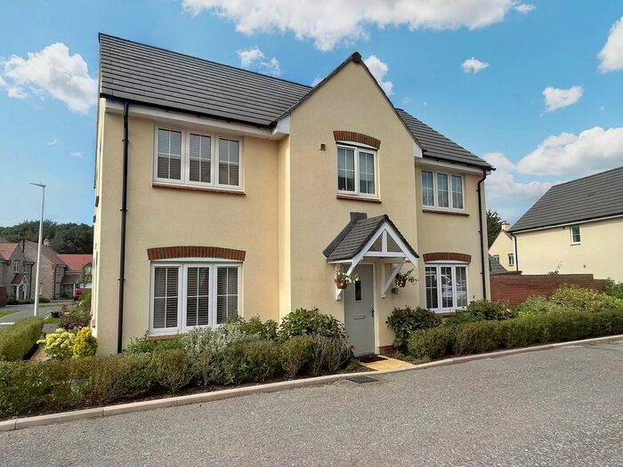 4 Bedroom Detached House For Sale In Muntjac Road, Langford, Bristol., BS40