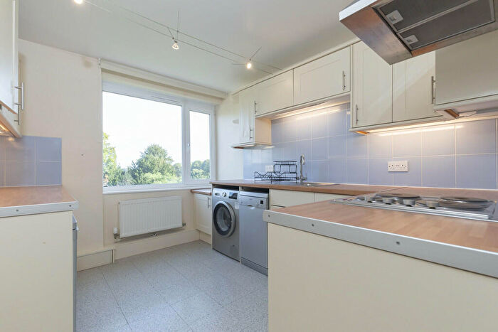 1 Bedroom Apartment To Rent In Withyholt Court, Cheltenham, GL53