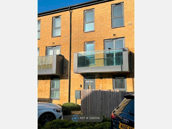 2 Bedroom Terraced House To Rent In Carnforth Avenue, Wakefield WF1