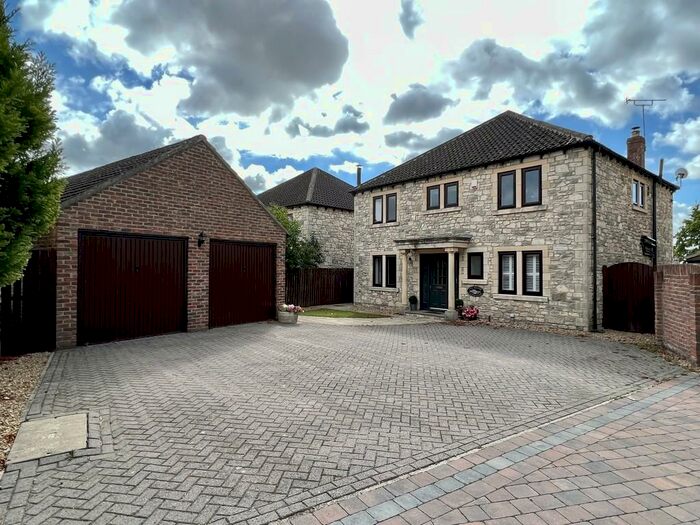 4 Bedroom Detached House For Sale In Stables Court, Towton, Tadcaster, LS24