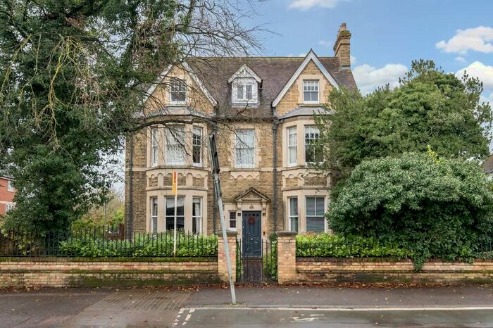 5 Bedroom Detached House To Rent In Woodstock Road, Oxford, OX2