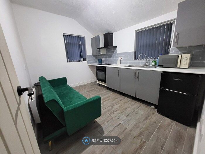 1 Bedroom Flat To Rent In Pershore Road, Birmingham, B30