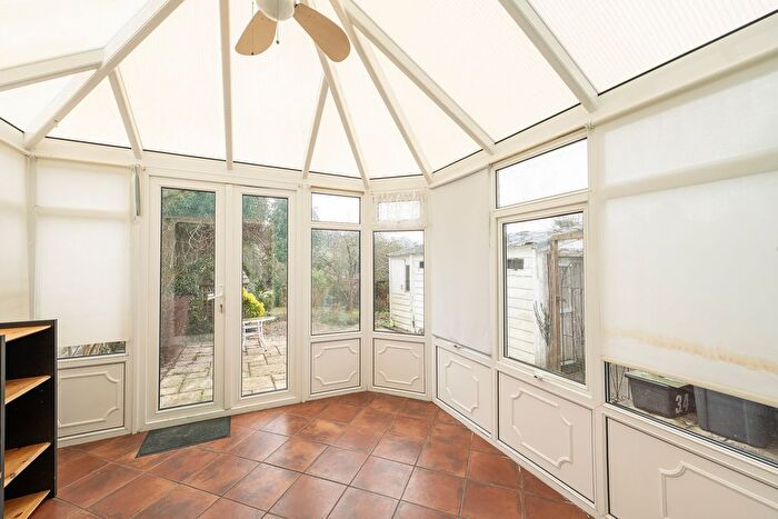 3 Bedroom Semi-detached House For Sale In Glenister Road, Chesham, HP5