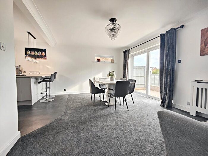 4 Bedroom Detached House For Sale In Swanley Close, Eastbourne, BN23