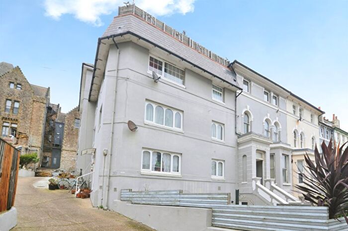2 Bedroom Flat For Sale In West Hill Road, St. Leonards-On-Sea, TN38