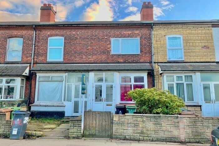 2 Bedroom Property To Rent In Darlaston Road, Walsall, WS2