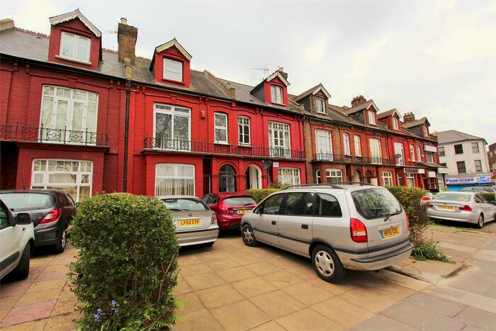 2 Bedroom Flat To Rent In Willoughby Road, Turnpike Lane, N8