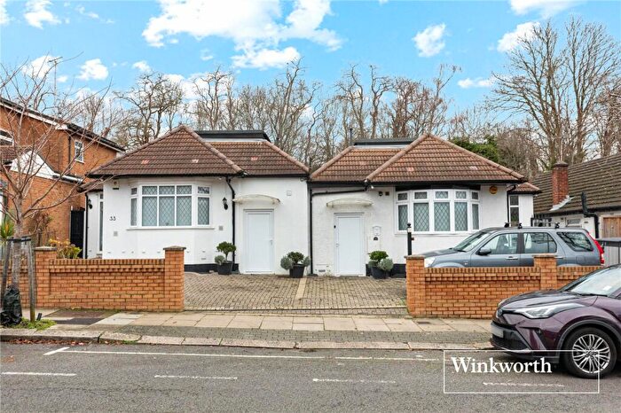 2 Bedroom Apartment To Rent In Abercorn Road, Mill Hill East, London, NW7