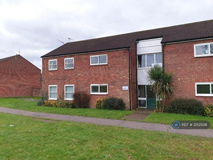 2 Bedroom Flat To Rent In Affleck Road, Colchester, CO4