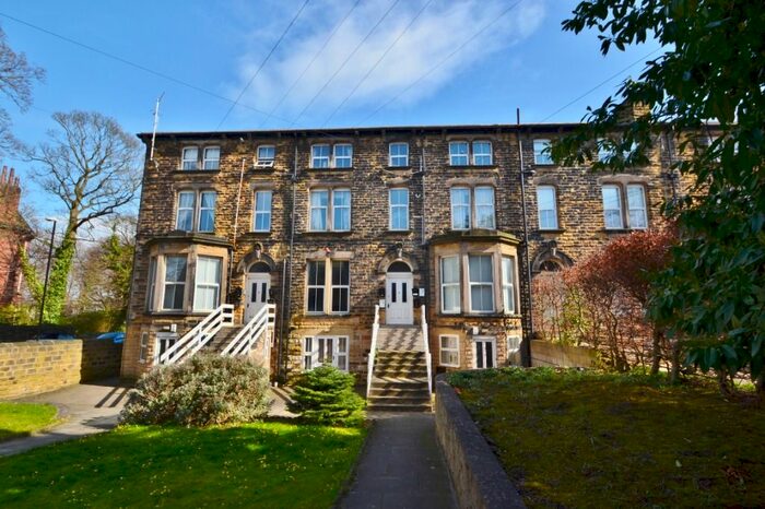 2 Bedroom Flat To Rent In West Hill Terrace, Harrogate Road, Chapel Allerton, Leeds, LS7