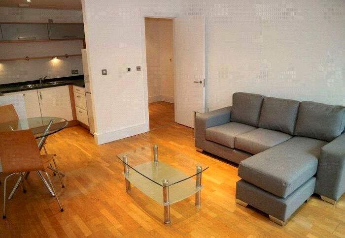 1 Bedroom Apartment To Rent In The Lock Building, Whitworth Street West, Manchester, M1