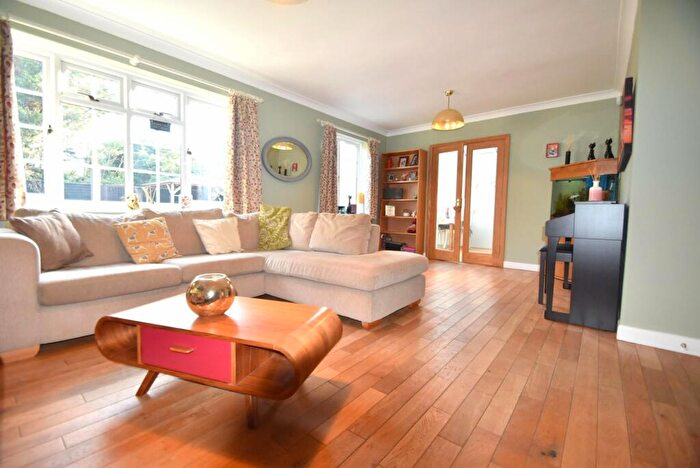 4 Bedroom Detached House To Rent In Saxon Way, Old Windsor, SL4