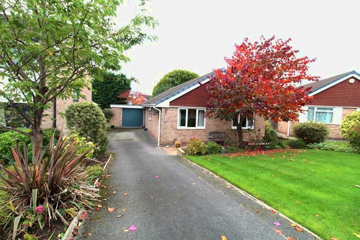 3 Bedroom Detached Bungalow For Sale In Summers Close, Knutsford, WA16