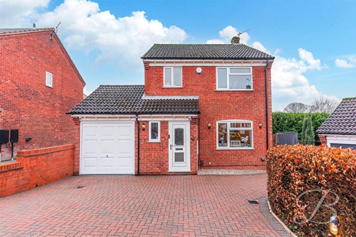 3 Bedroom Detached House For Sale In Saddlers Close, Forest Town, NG19