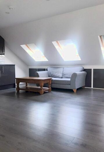 Studio To Rent In Thorold Road, Ilford, IG1