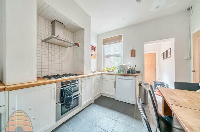 5 Bedroom Terraced House To Rent In Beech Grove Manchester, M14