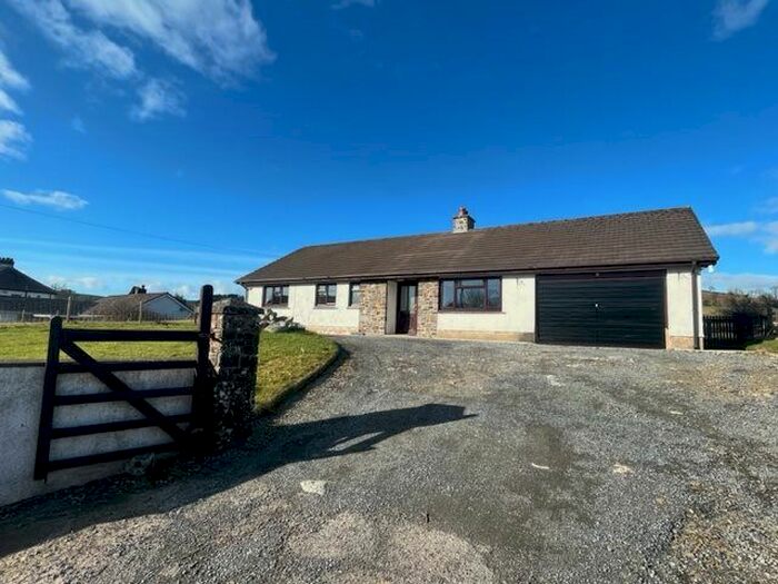 3 Bedroom Bungalow To Rent In Llansawel, Llandeilo, Carmarthenshire, SA19