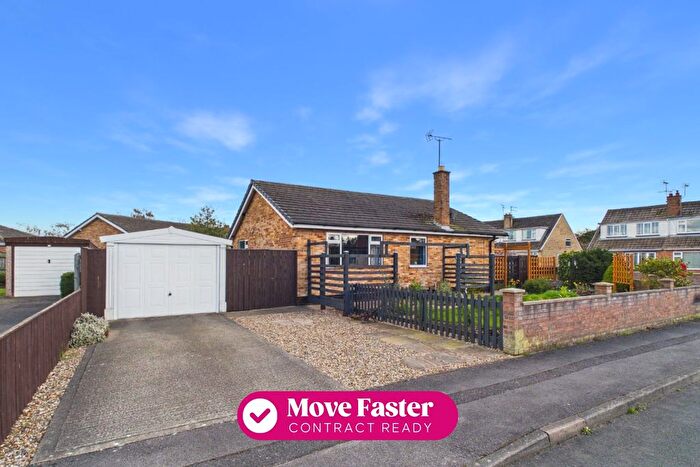 2 Bedroom Detached Bungalow For Sale In Mill Falls, Driffield, YO25