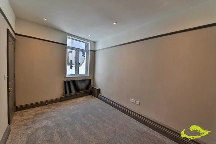 4 Bedroom Maisonette Flat To Rent In St George's Road, Brighton, BN2