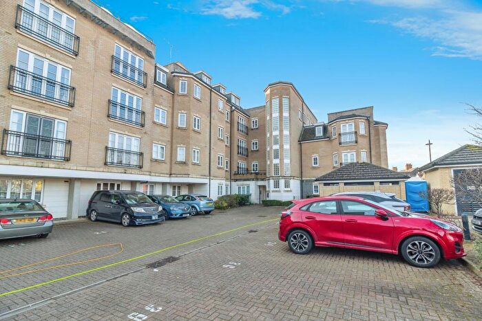 2 Bedroom Apartment To Rent In Magnon Court, Leighton Buzzard, LU7