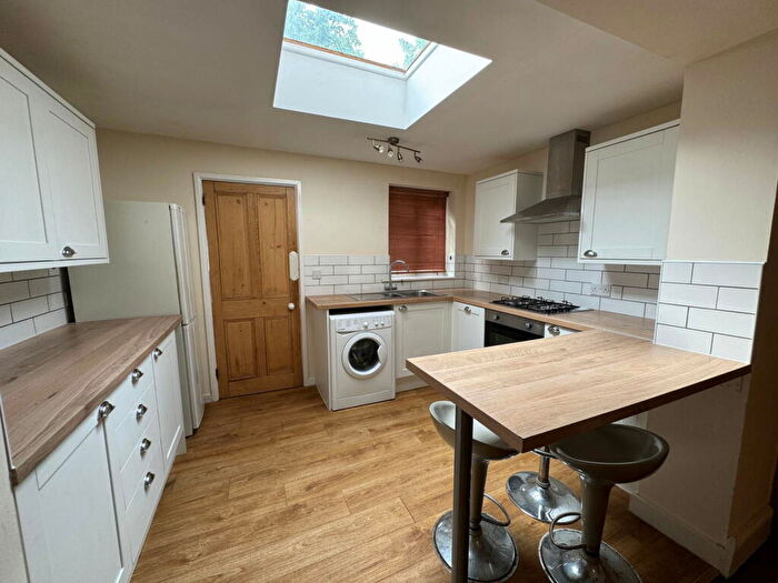 2 Bedroom Terraced House To Rent In Tennyson Street, Swindon, SN1