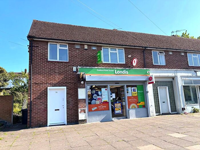 1 Bedroom Flat To Rent In Zealand Road, Canterbury, Kent, CT1