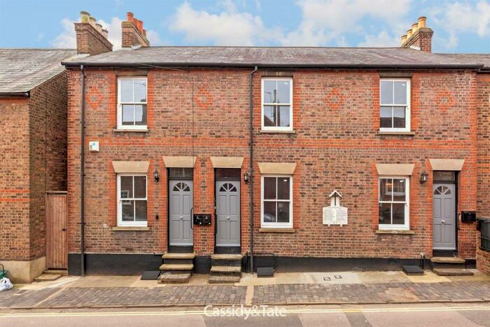 2 Bedroom Terraced House To Rent In Sopwell Lane, St Albans, AL1