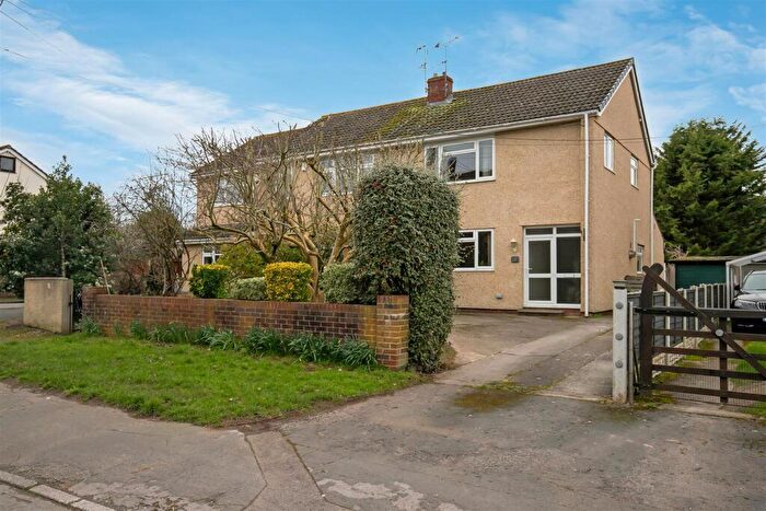 3 Bedroom Semi Detached House For Sale In Park Lane, Frampton Cotterell, Bristol, BS36