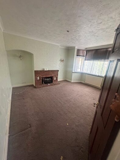 5 Bedroom Terraced House To Rent In Main Road, RM2