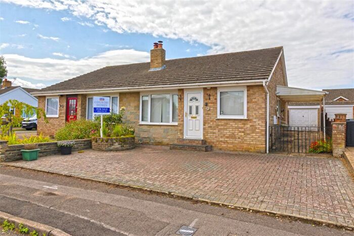 2 Bedroom Bungalow For Sale In Eversley Close, Maidstone, ME16