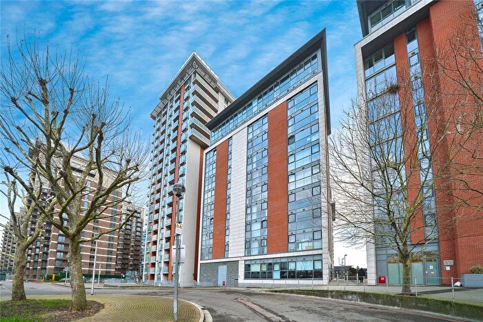 2 Bedroom Flat For Sale In Seagull Lane, London, London, E16