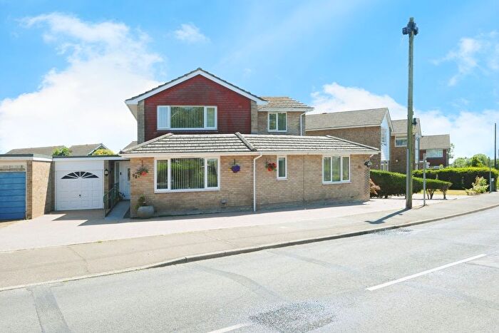 5 Bedroom Detached House For Sale In Parkstone Road, Hastings, TN34