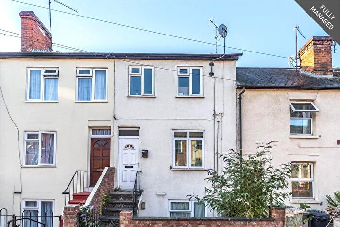 1 Bedroom Flat To Rent In Mason Street, Reading, Berkshire, RG1