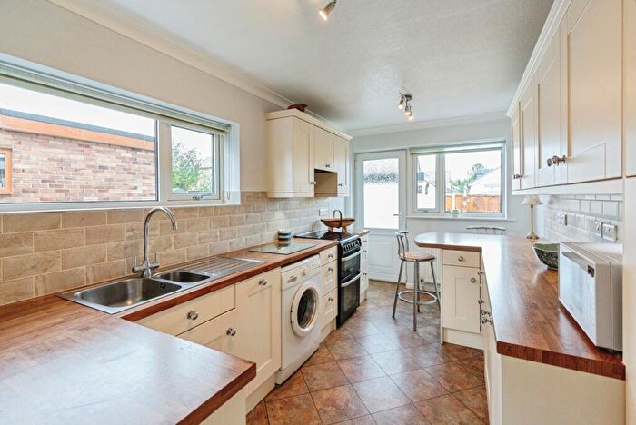3 Bedroom Bungalow For Sale In Worcester Avenue, Garstang, Preston, Lancashire, PR3