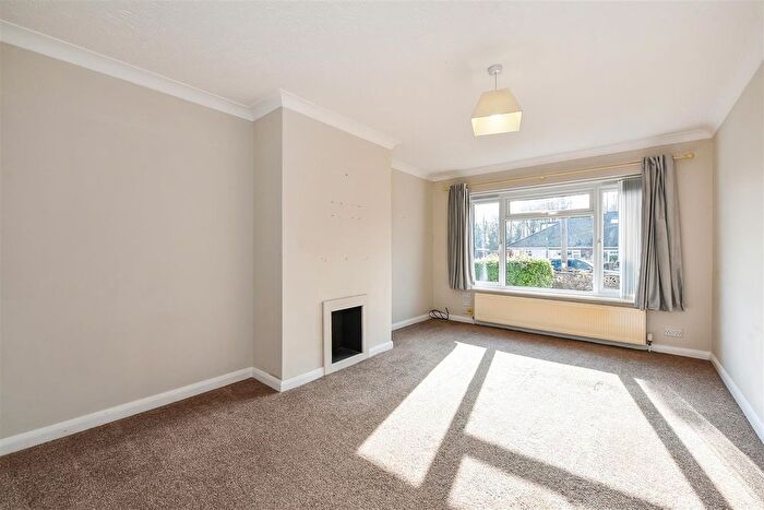 2 Bedroom Semi-Detached Bungalow For Sale In The Crescent, Andover, SP10