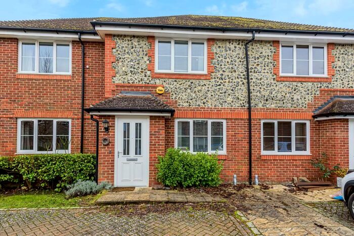 2 Bedroom Terraced House To Rent In Brandon Mead, Chesham HP5