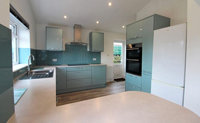 3 Bedroom End Of Terrace House For Sale In Lester Road, Gosport, PO12