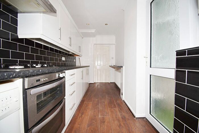 3 Bedroom Terraced House To Rent In Glencoe Road, Coventry, CV3