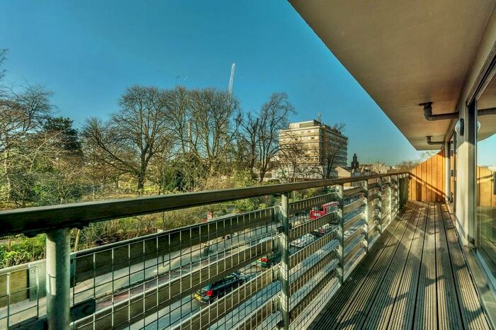 1 Bedroom Apartment To Rent In Ruskin Heights, Denmark Hill, SE5