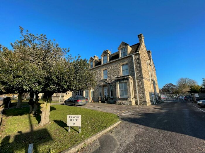 1 Bedroom Flat To Rent In Victoria Road, GL7