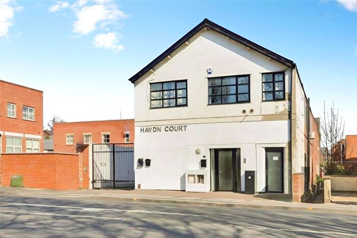 2 Bedroom Apartment For Sale In Hucknall Road, Nottingham, Nottinghamshire, NG5
