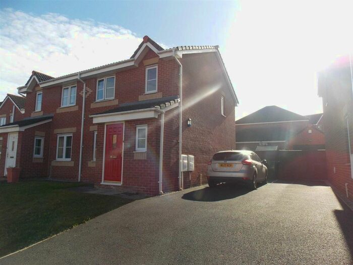 3 Bedroom Semi-Detached House To Rent In Watermans Walk, Carlisle, CA1