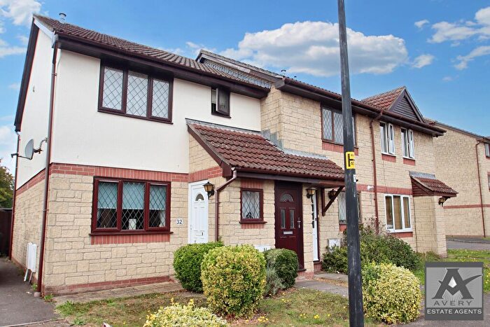 1 Bedroom Flat For Sale In Locking Castle, BS22