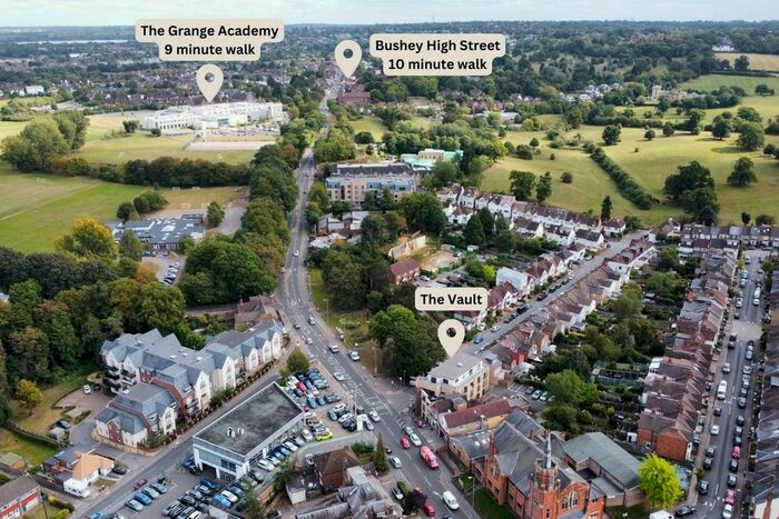 2 Bedroom Flat For Sale In Chalk Hill, Watford, Hertfordshire, WD19