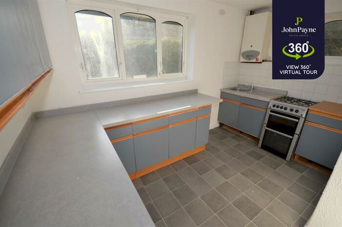 2 Bedroom Maisonette To Rent In Willis Grove, Bedworth, CV12